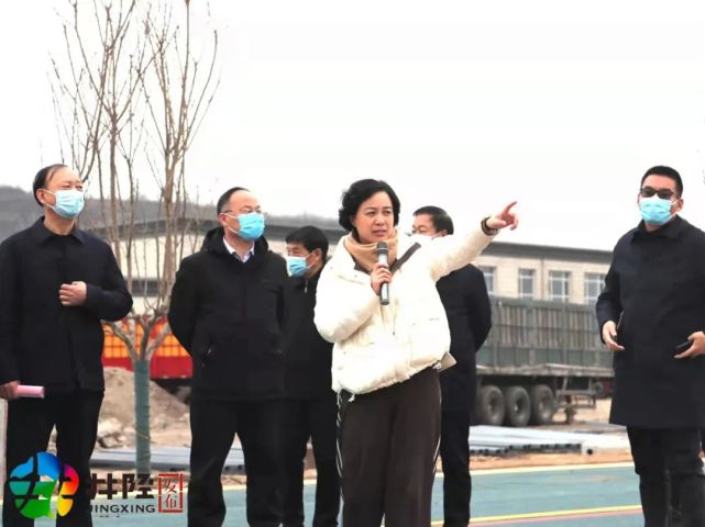 县领导刘丽香,李海平,霍爱民