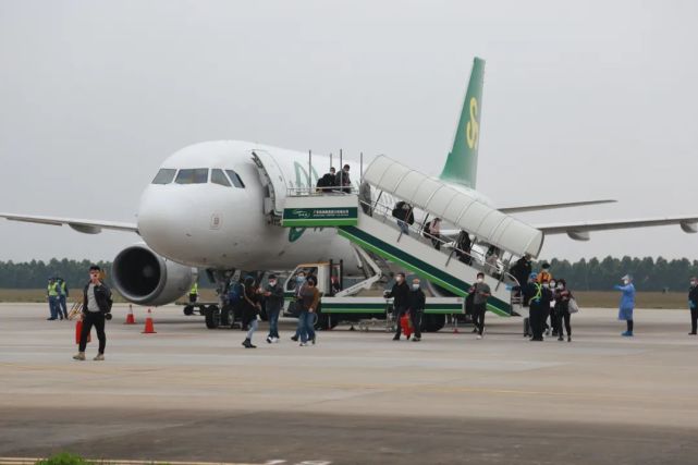 湛江老機場關閉停航活動如約而至3月23日湛江吳川機場啟用在即揮手