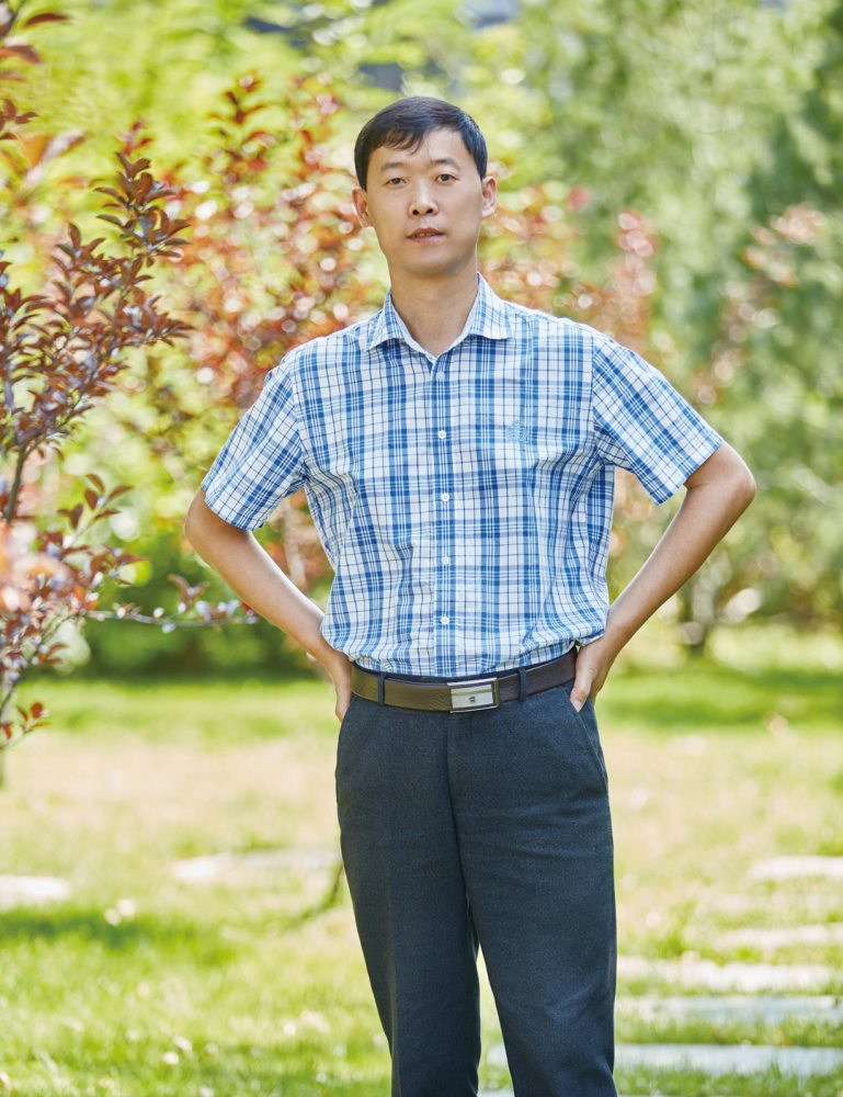 这是一个由多家科幻机构和众多科幻迷组成的社团,姚海军担任理事长