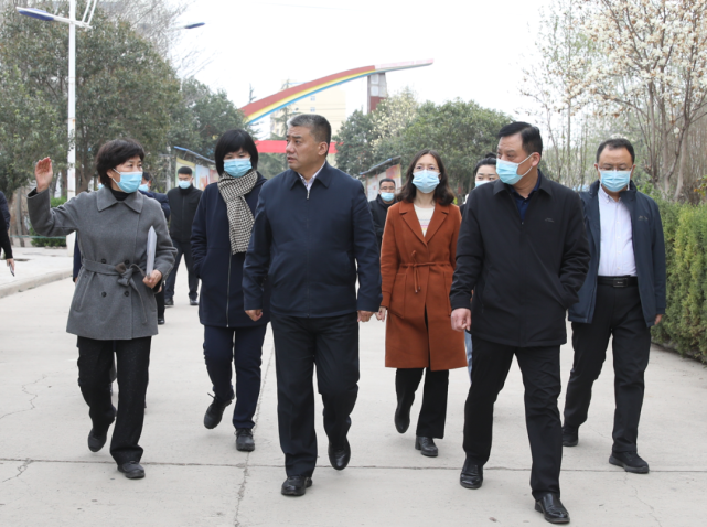 张建军带队调研盐湖区教育工作