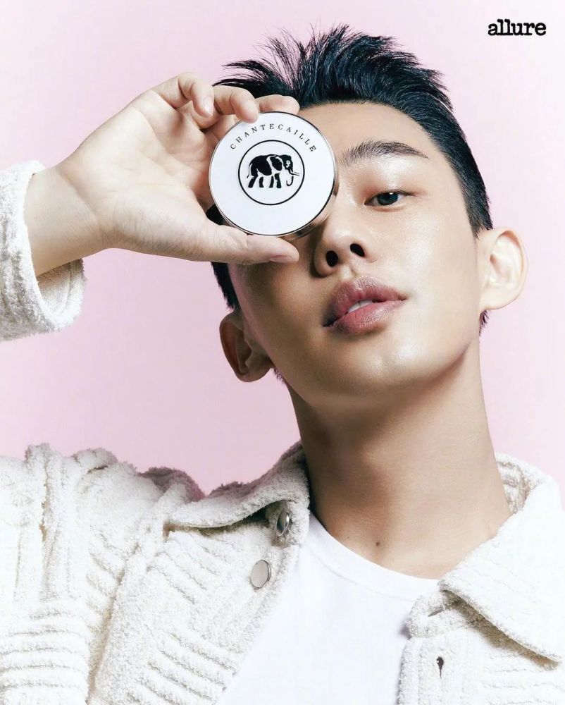 组图影帝刘亚仁allure杂志封面大片绿色主题春意盎然