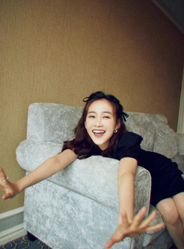 悄悄考研然后惊艳所有人是乘风破浪的刘美含