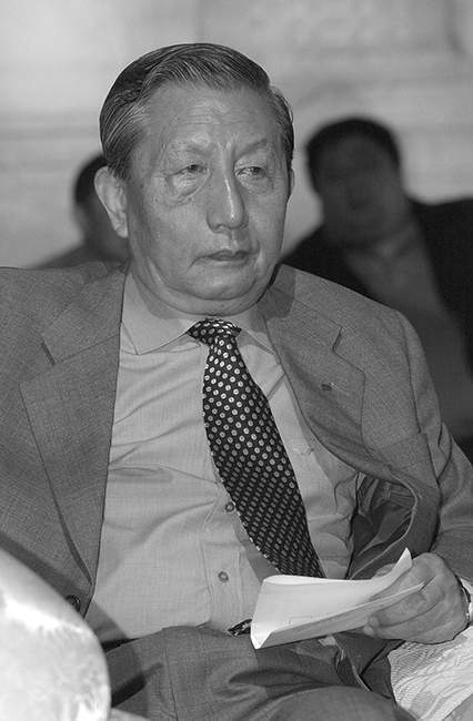 足坛名宿陈成达家中平静辞世,曾是国足史上最年轻主帅