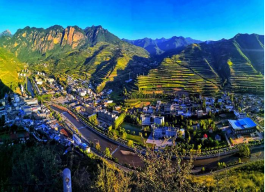 奋进新征程建功新时代冶力关镇擦亮乡村振兴底色