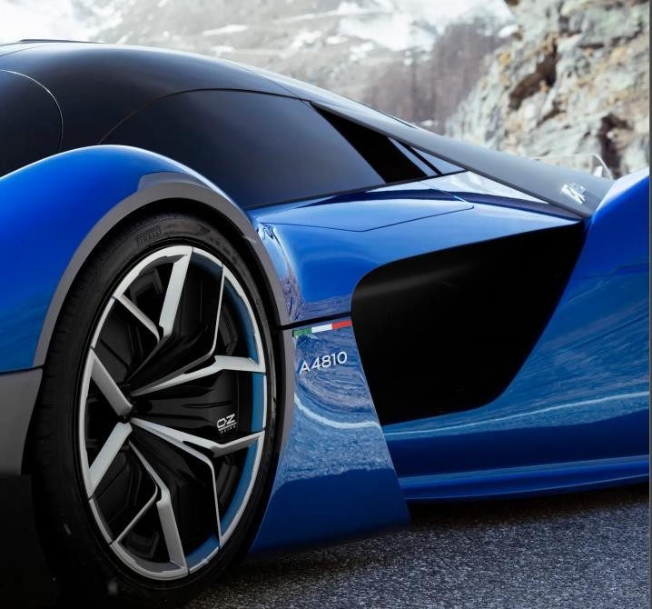 2035年的超级汽车长这样？Alpine概念超级跑车A4810亮相意念移物