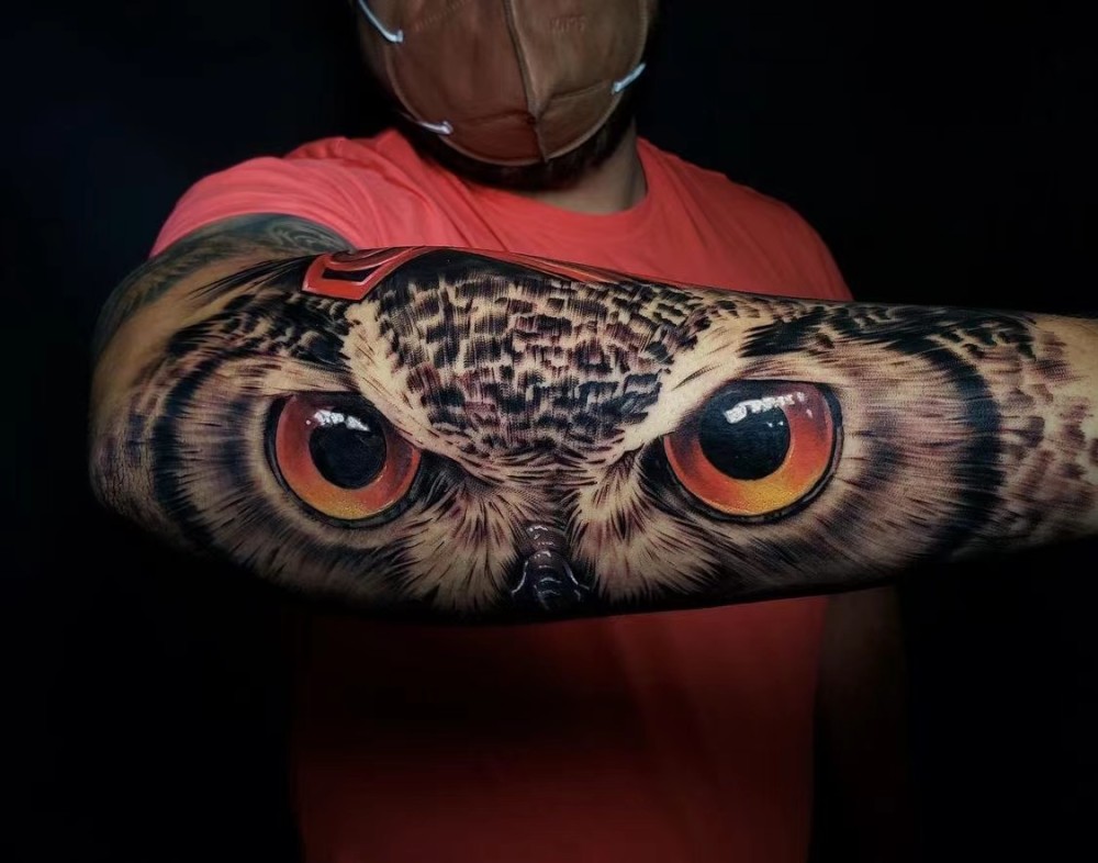 猫头鹰纹身纹在身上的效果也太棒了!插图2