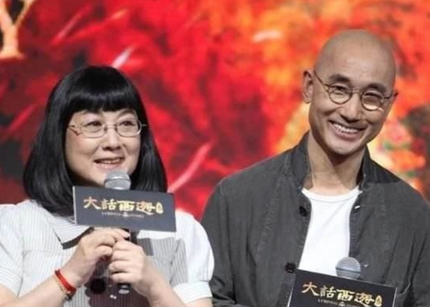 71岁卢冠廷复出乐坛状态好新作由妻子作词结婚39年坚持丁克