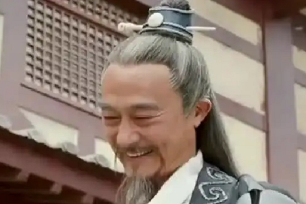 网络中,有读者注意到,玉鼎真人虽然是玉虚阐教12上仙弟子之一,在封神