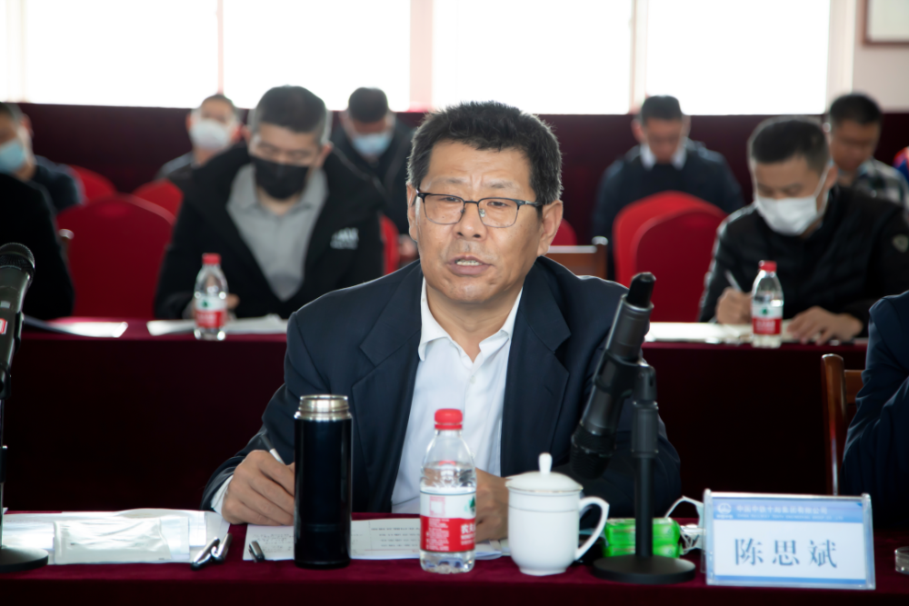 中国铁路济南局集团公司党委书记董事长王新春到济莱高铁调研
