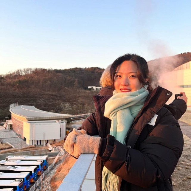 韩国短道速滑女将李有彬 冰肌玉肤丰姿绰约