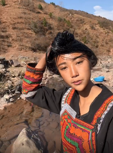 凉山孟阳谎称父母双亡,官媒揭露真相:如果不能争光,请不要抹黑