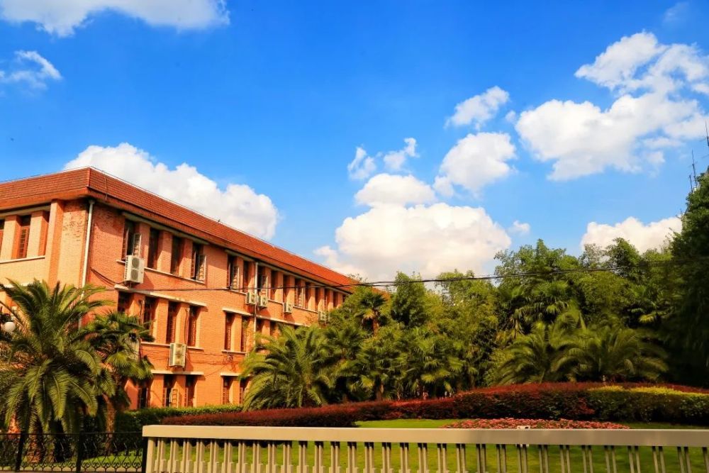 东华学院 腾讯网