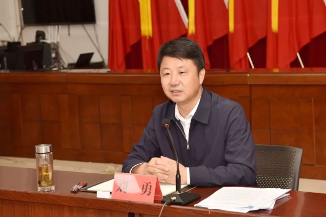 刘勇在姚安县开展“带案下访”工作时强调：以实际行动密切党同人民群众的血肉联系_腾讯新闻