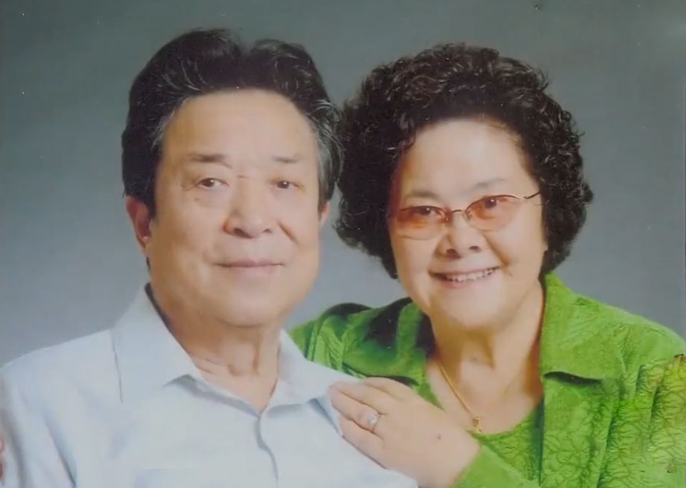 歌唱家李光曦娶富家女相伴65年生3女离世前只有不舍没有遗憾