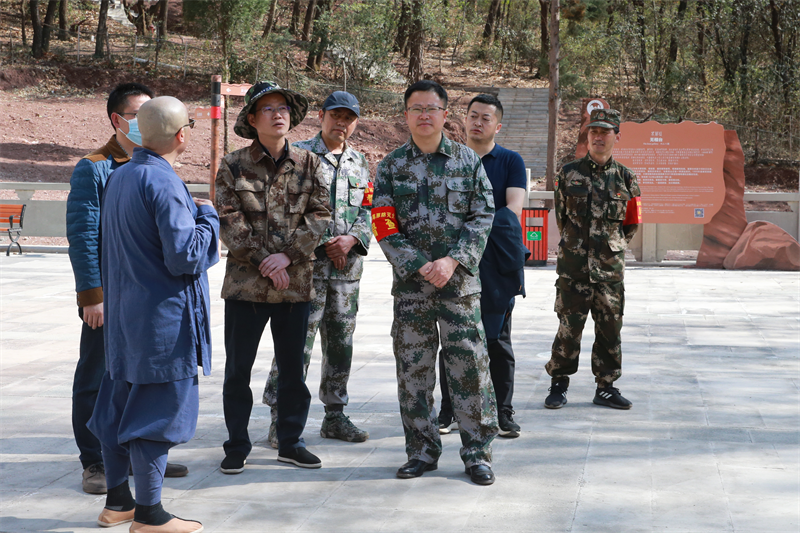 县人大常委会主任唐勇,县委常委,副县长朱叶锋,州文化广播电视和旅游