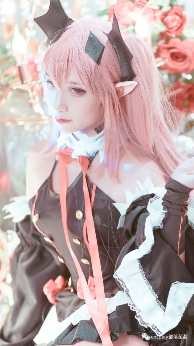 摄影 @七瑾大魔王妆面 @_火星网友