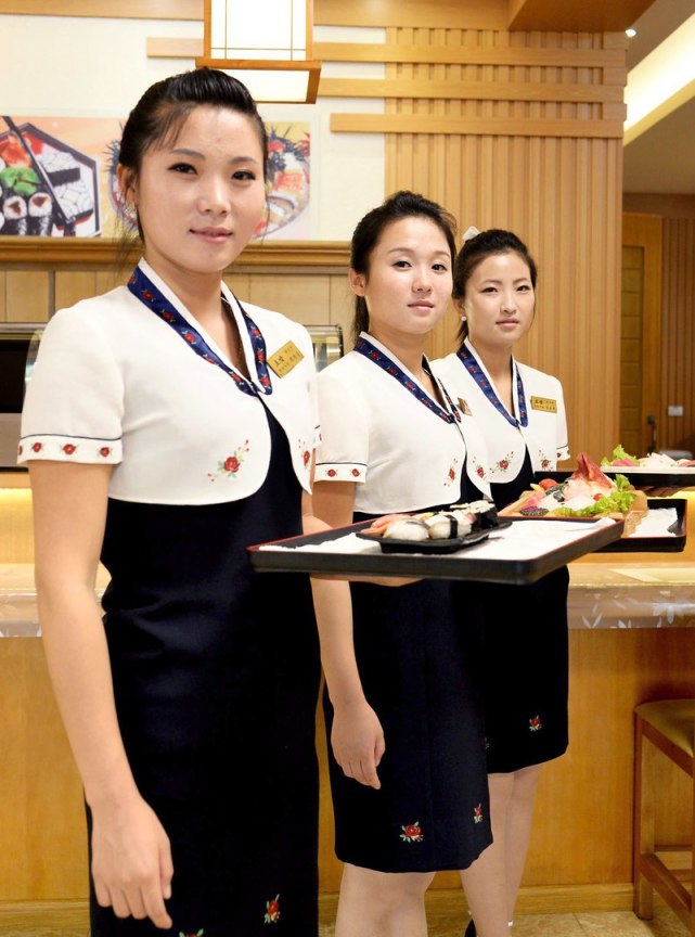 朝鲜美女被称为超短裙,朝鲜优质男被称为金裤子