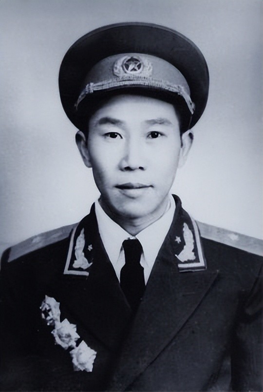 我国近代出生于安徽的名人伟人简介(二)