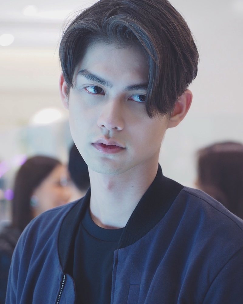 bright这张脸,还是"面瘫"时最好看插图2