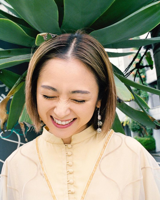 太酸了她是日本的国民女儿却被老公拍丑照7年