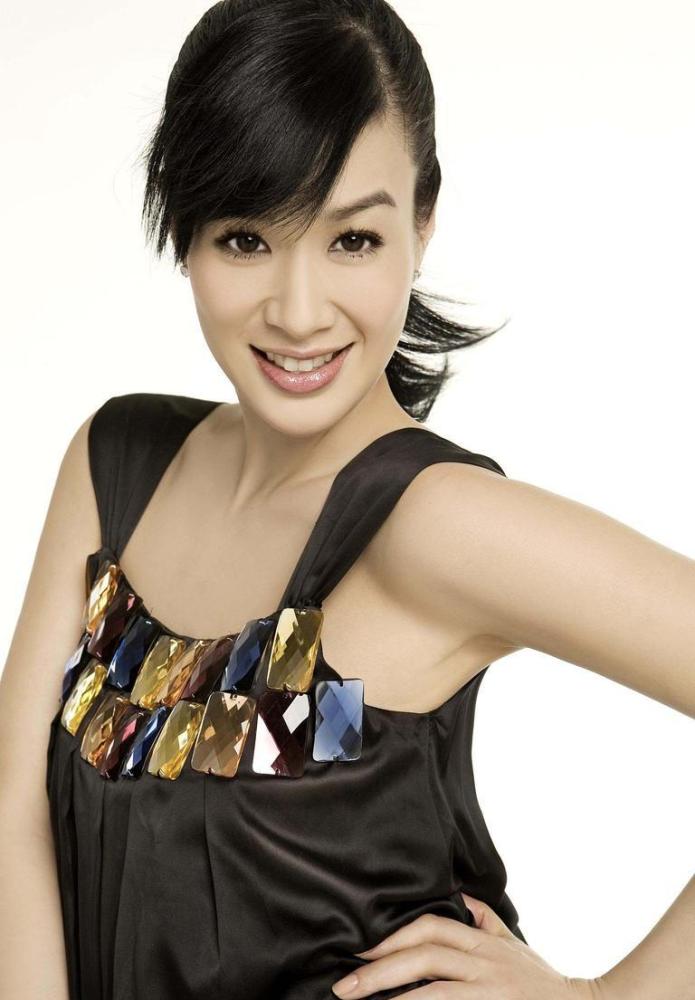 有眼无珠的樊亦敏:抛弃吴京转投富商怀抱,如今吴京让她高攀不起插图4