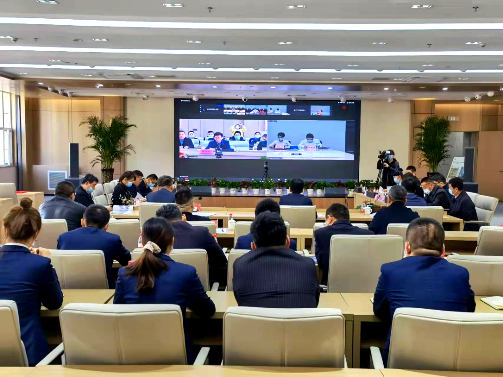 伊犁州数字产业近零碳示范园项目推进启动仪式在伊宁市举行