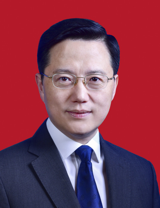 诸葛宇杰任上海市委副书记