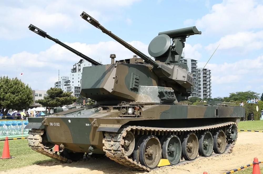 豹2神射手自行高炮野战防空作战效率高集中对付低空目标