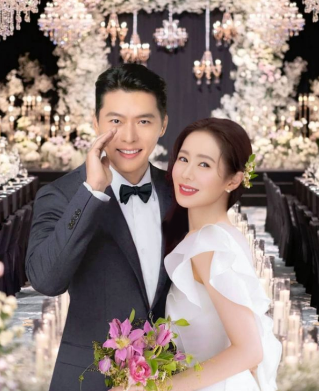 玄彬与孙艺珍都是韩国的巨星,出道多年都身价不菲,两人结婚后一度被