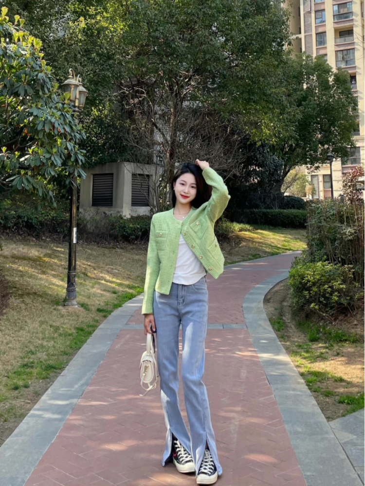 时尚休闲的春日女装穿搭定要学会这么穿简约搭配超时髦的