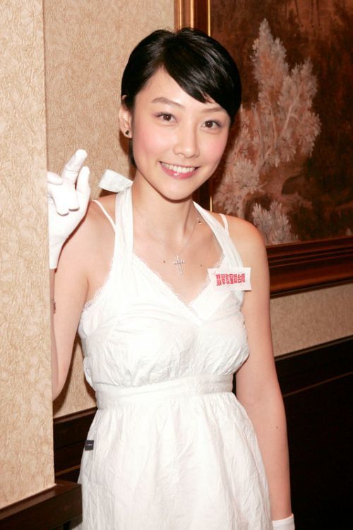 陈冠希拍照事件14年后,被豪门退婚的陈文媛怎么样了?插图15