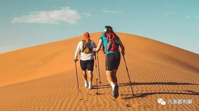 知道别人的痛点如何拉近关系？心理专家：培养同理心的认同是关键！_腾讯新闻