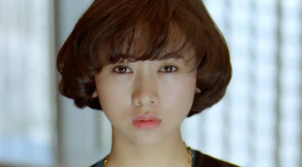 翁虹的影坛成名作,用一个限制级的故事,讽刺了娱乐圈的追星乱象插图21