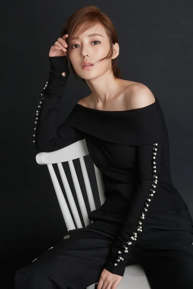 何美璇的照片壁纸精选n