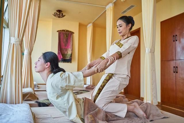 难以置信的泰式"马杀鸡"原来是这样的,你能接受哪一种?