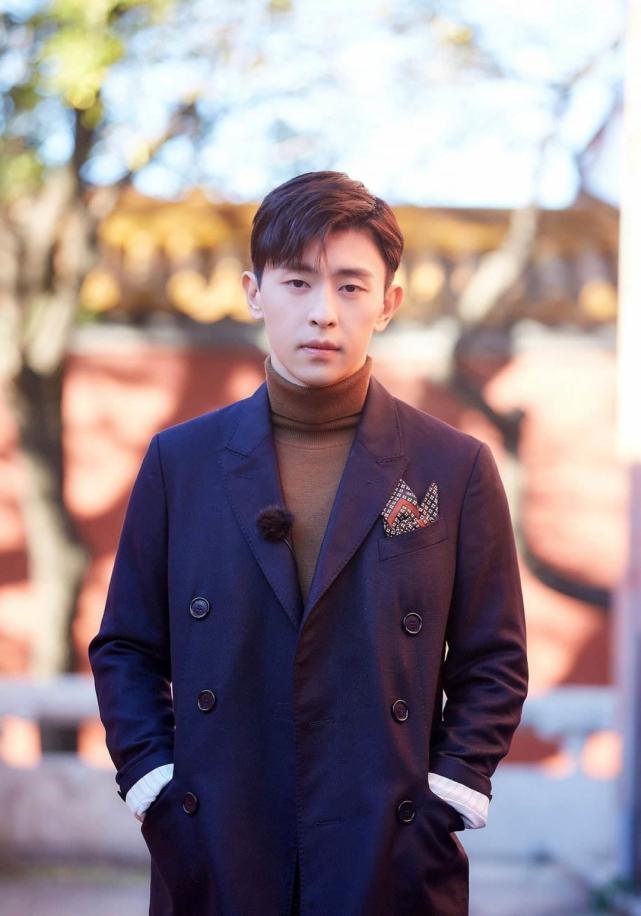 邓伦事件再升级!公司财务犯的错,与艺人无关?