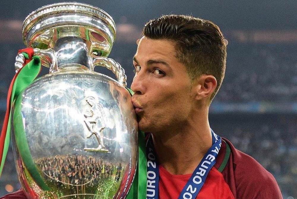 他是葡萄牙夺冠的功臣,没有他c罗无法称王,如今早已被人遗忘_腾讯新闻