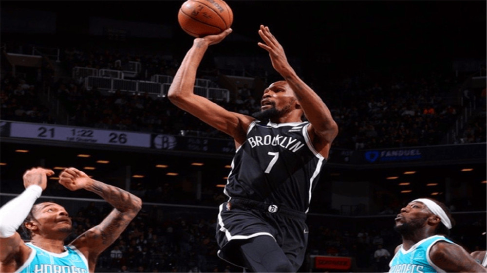 5年4000万遭拒篮网有意甩卖德拉蒙德加盟76人指日可待