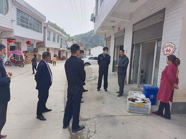汉阴县汉阳镇:连夜紧急叫停婚嫁宴请,干群合力打赢疫情防控战