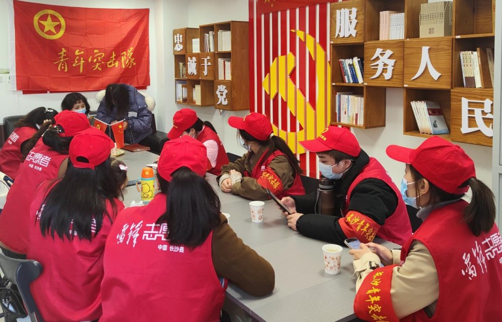 长沙县流调青年志愿者们与时间"赛跑"_腾讯新闻