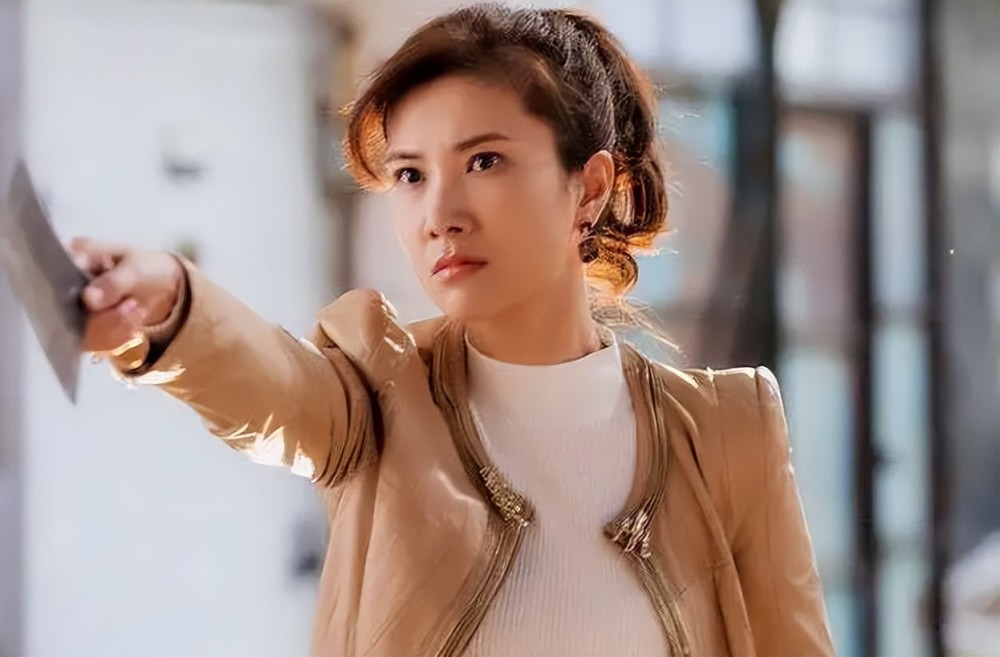 和朱亚文搭档走红与印小天合作闹矛盾的边潇潇现状是这样