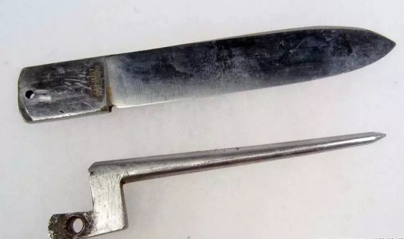 退役的传奇 德国伞兵重力刀 腾讯新闻