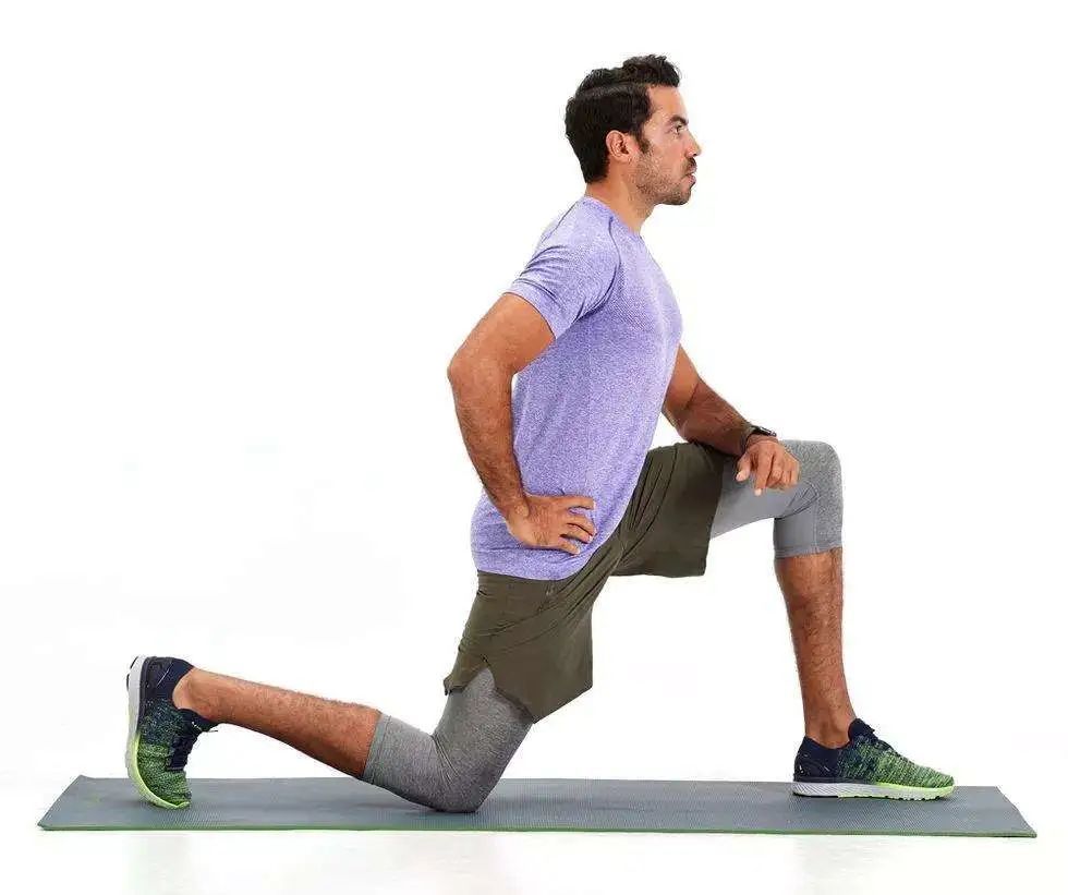 没有拉伸的跑步是不完整的跑步远离伤病从这8个拉伸动作开始