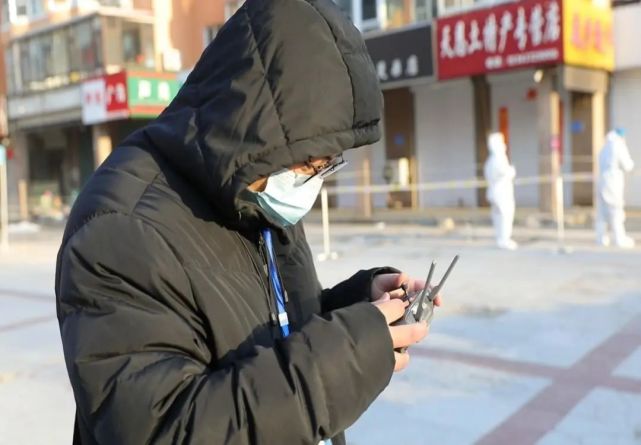 东丰县融媒体中心新闻宣传联合党支部扎实开展疫情防控工作