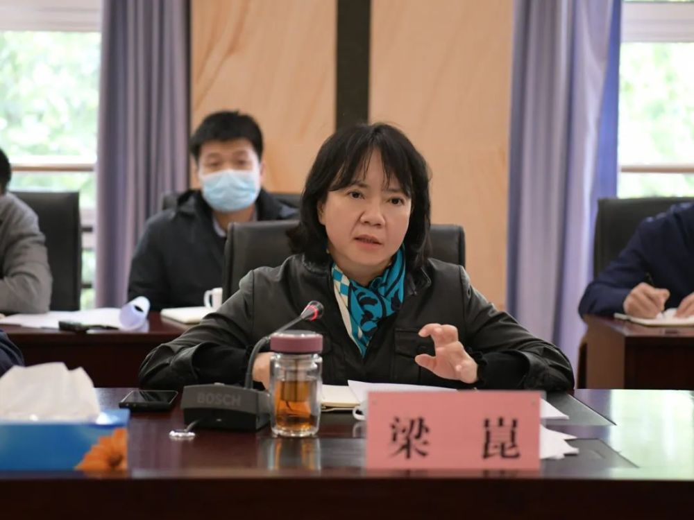 全力以赴完成目标任务五华区再次召开一季度主要经济指标工作推进会