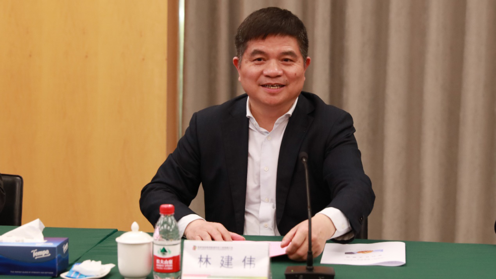 丽水新富豪林建伟:打造太阳能材料生产领先企业,身家85亿_腾讯新闻