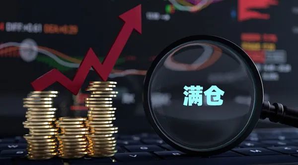 "除了必要的生活费,我和父母已满仓!"景顺长城杨锐文:政策底已出现