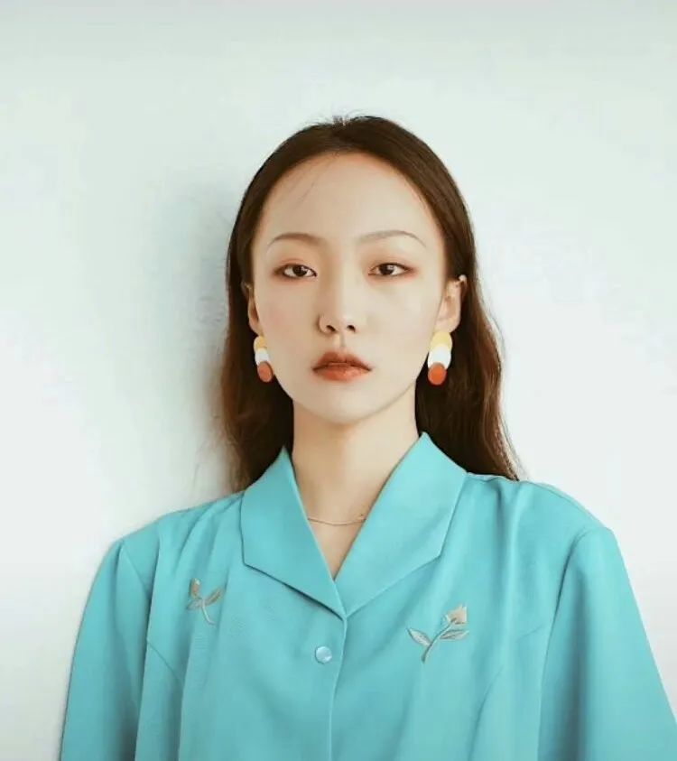 看走眼了疯产姐妹贝勒爷私下穿衣像超模气质高冷一点不秃
