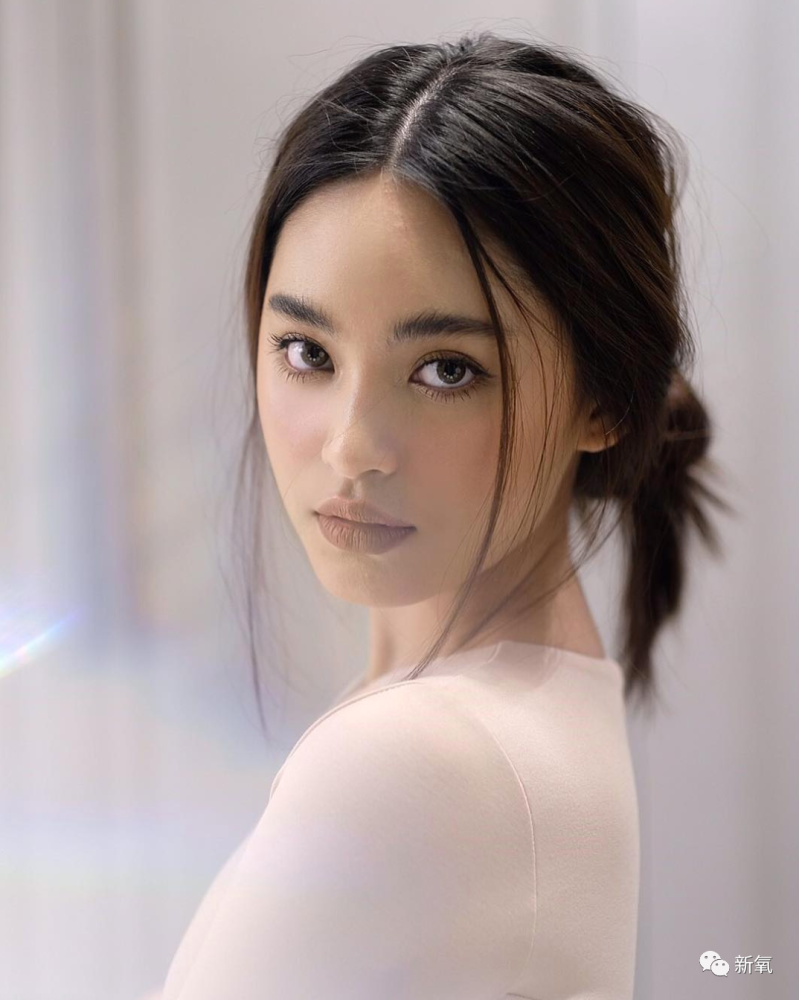 饰演藤堂静的泰国美女fah本人就是白富美现实版藤堂静