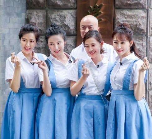 尤其是其中的"七朵金花"(包括章子怡,梅婷,胡静,曾黎,张彤,袁泉和